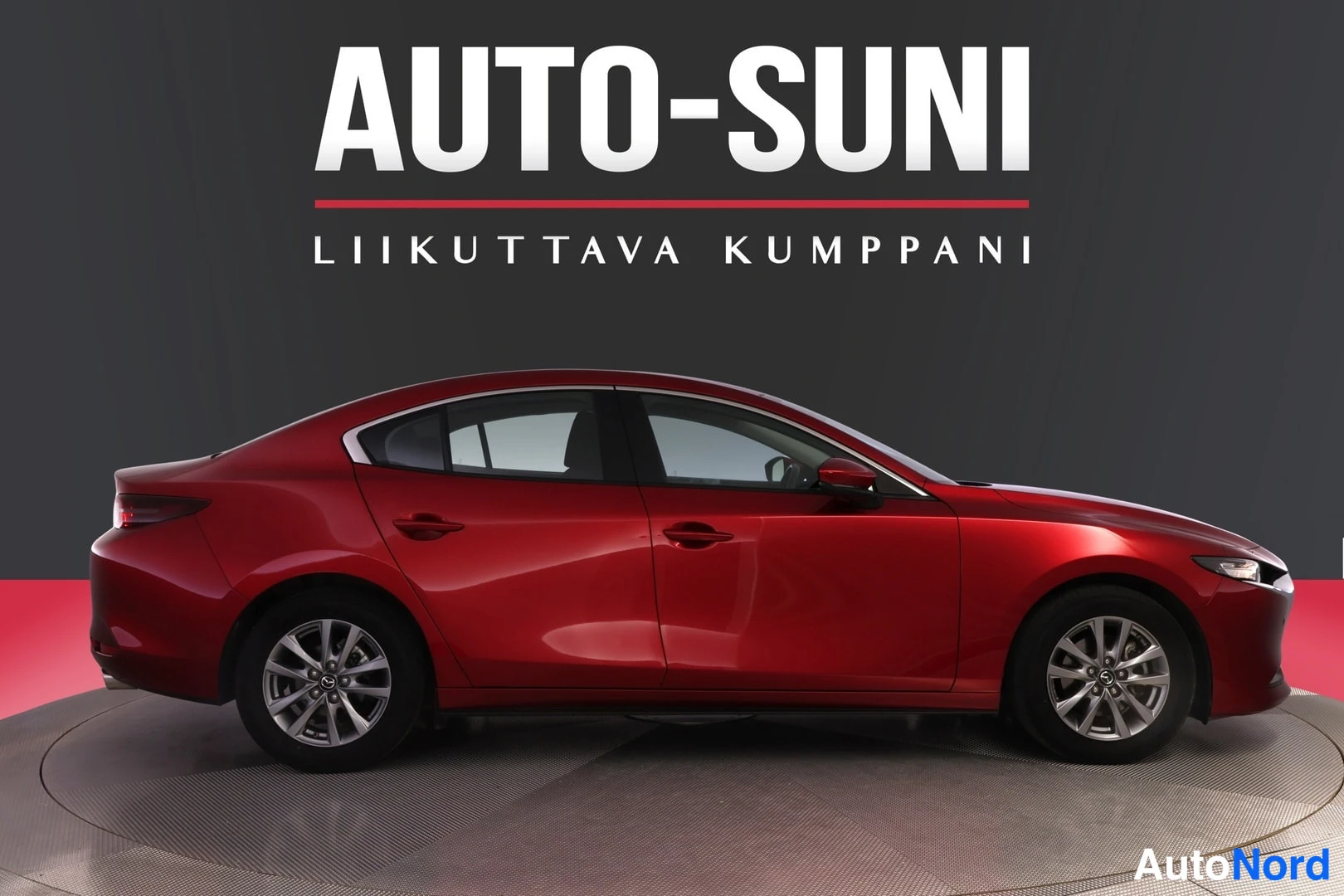 Punainen Mazda Mazda3 2021, sivulta, kuva 7