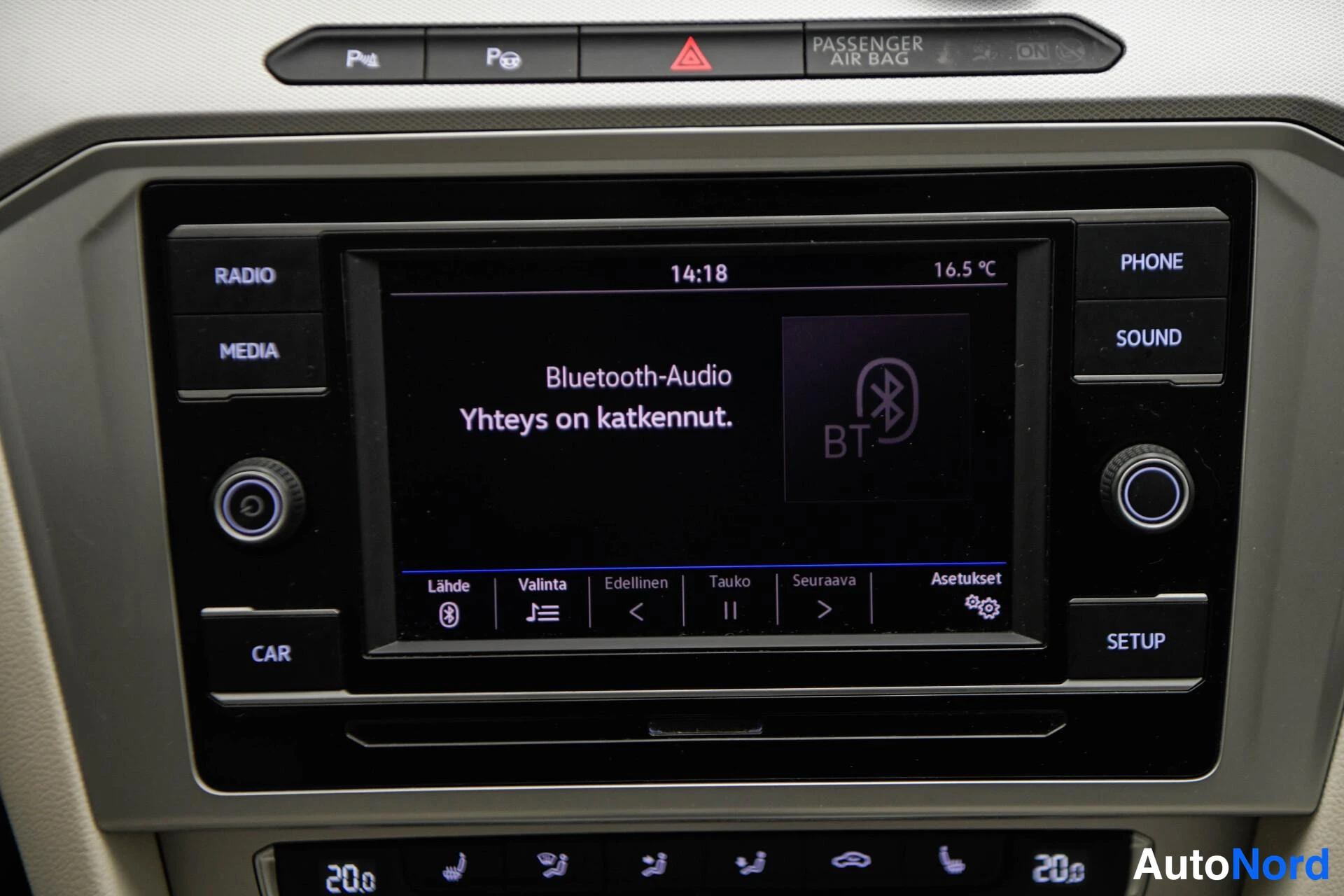 Sininen Volkswagen Passat Variant 2019, yksityiskohta, kuva 21
