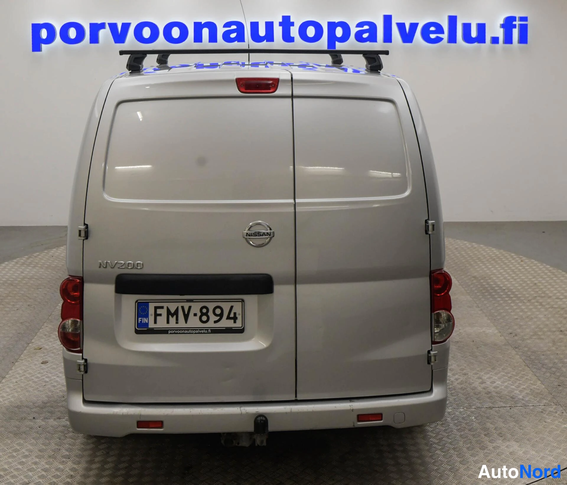 Hopea Nissan NV200 2017, takaa, kuva 9