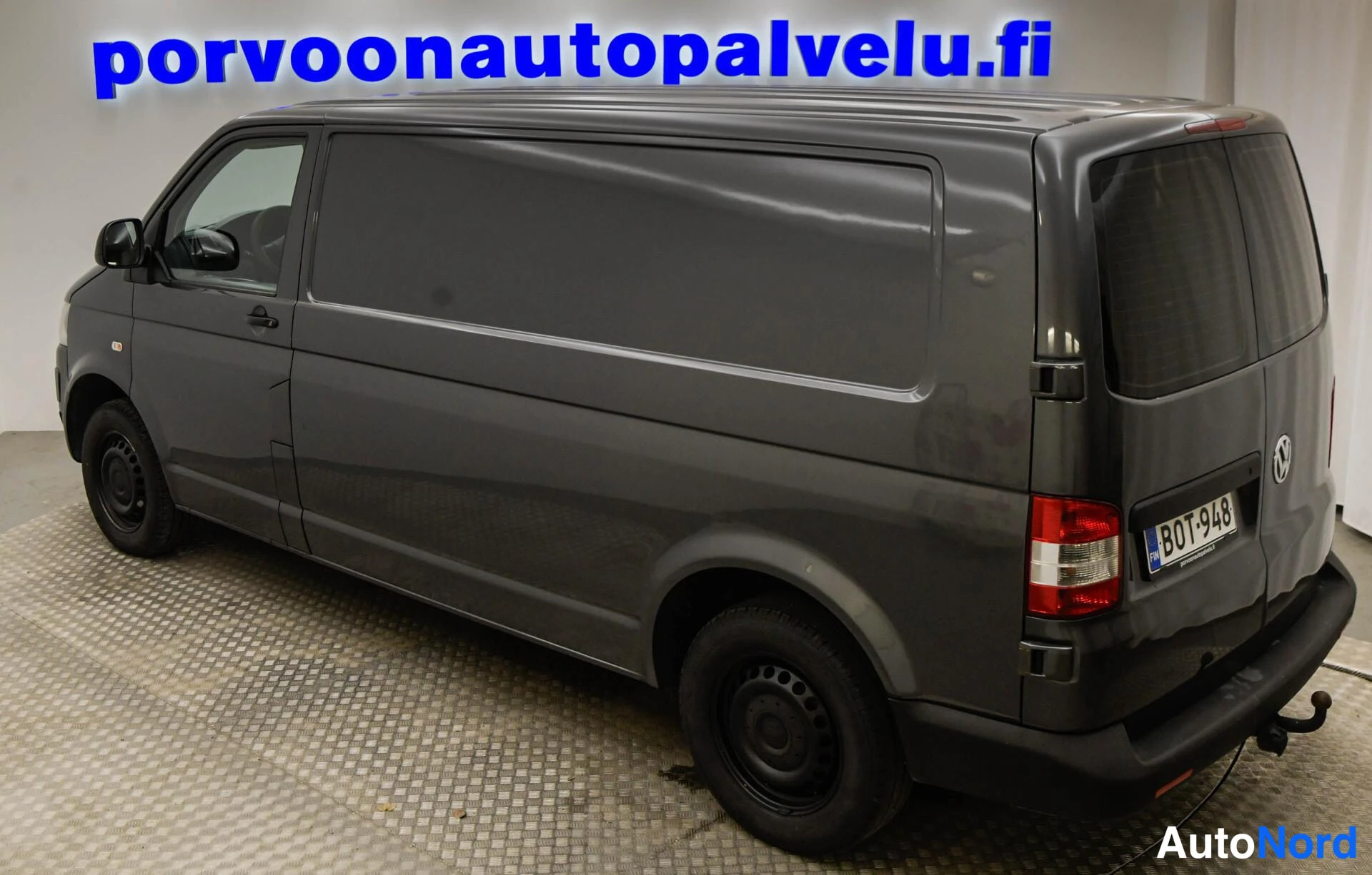 Harmaa Volkswagen Transporter 2011, takaviisto, kuva 15