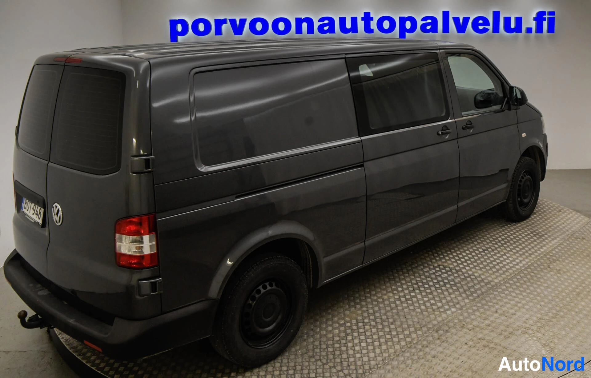 Harmaa Volkswagen Transporter 2011, takaviisto, kuva 16
