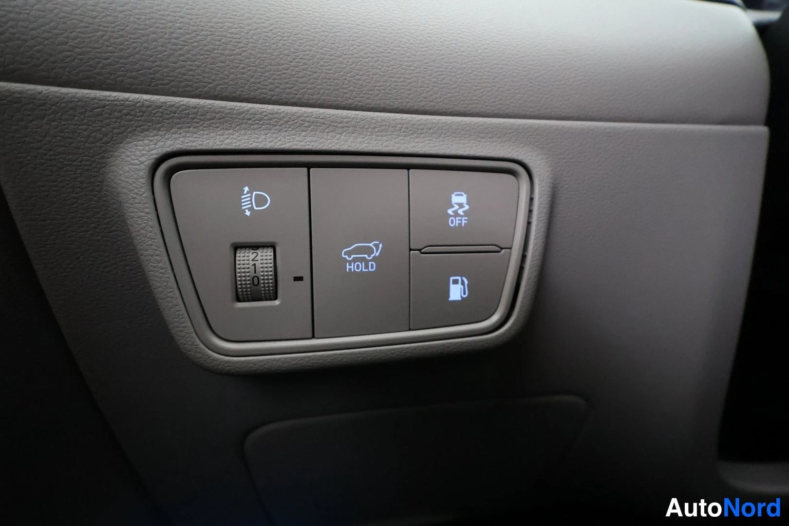Punainen Hyundai Tucson 2022, yksityiskohta, kuva 28