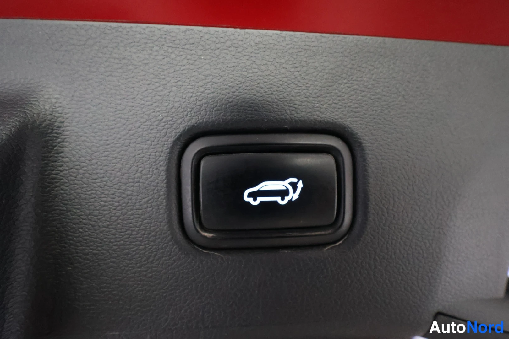 Punainen Hyundai Tucson 2022, yksityiskohta, kuva 33