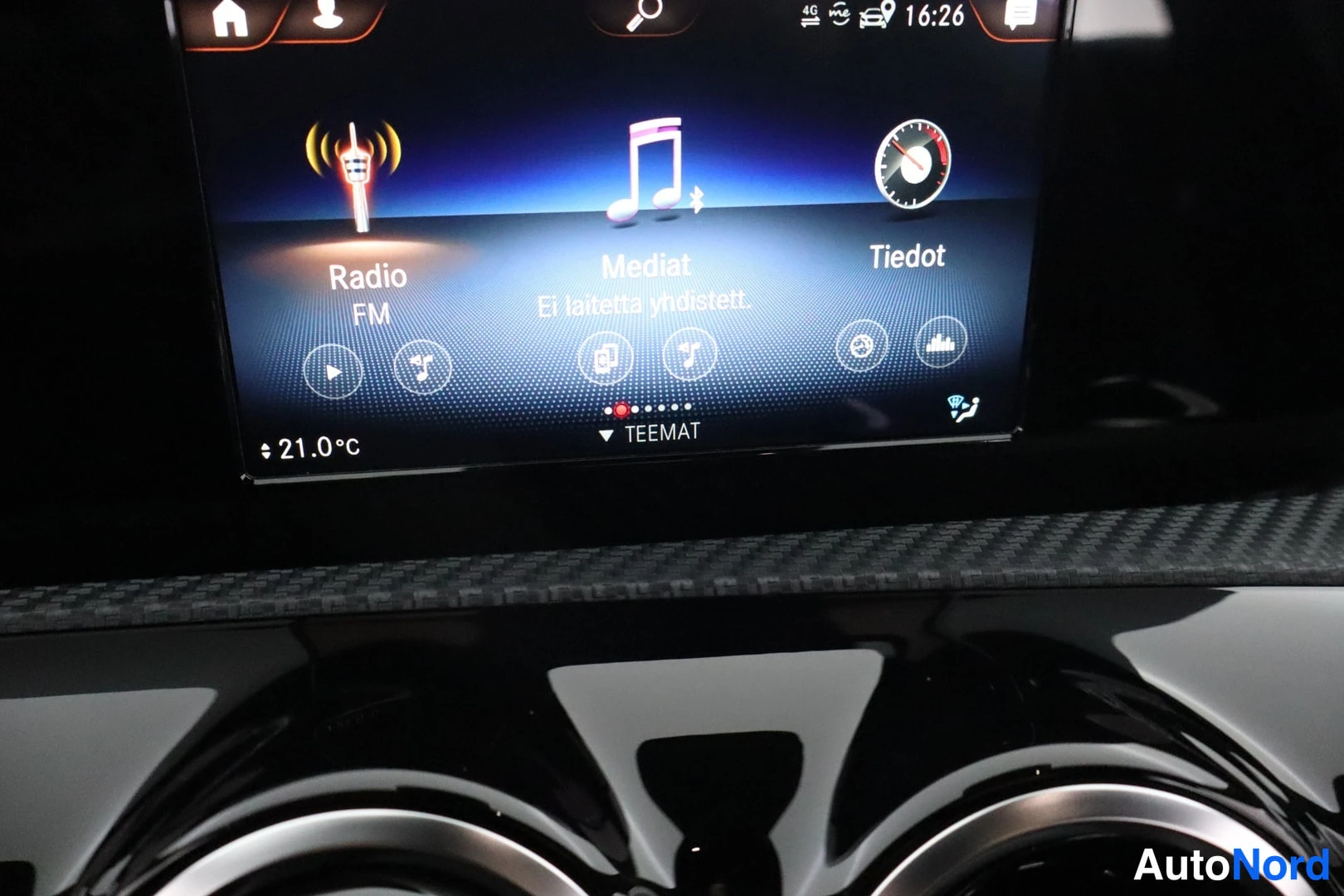 Valkoinen Mercedes-Benz A 2019, yksityiskohta, kuva 18