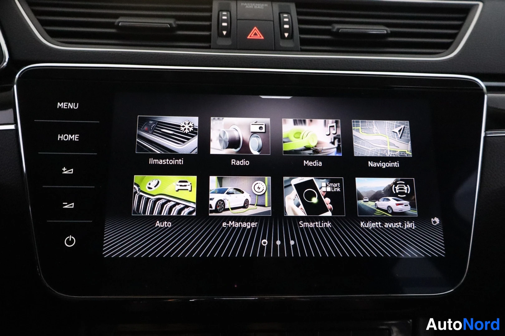 Hopea Skoda Superb 2023, yksityiskohta, kuva 18