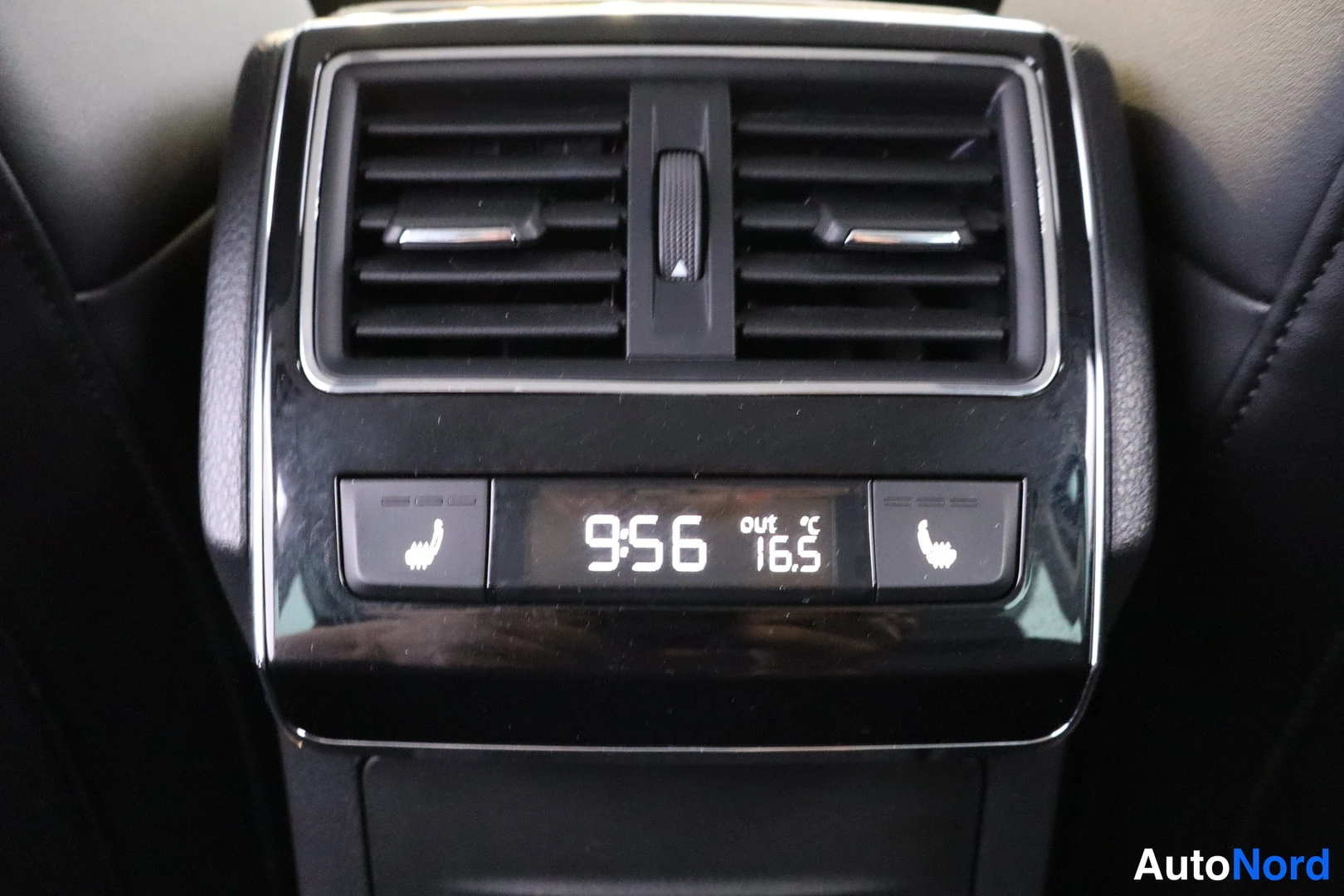 Hopea Skoda Superb 2023, yksityiskohta, kuva 28
