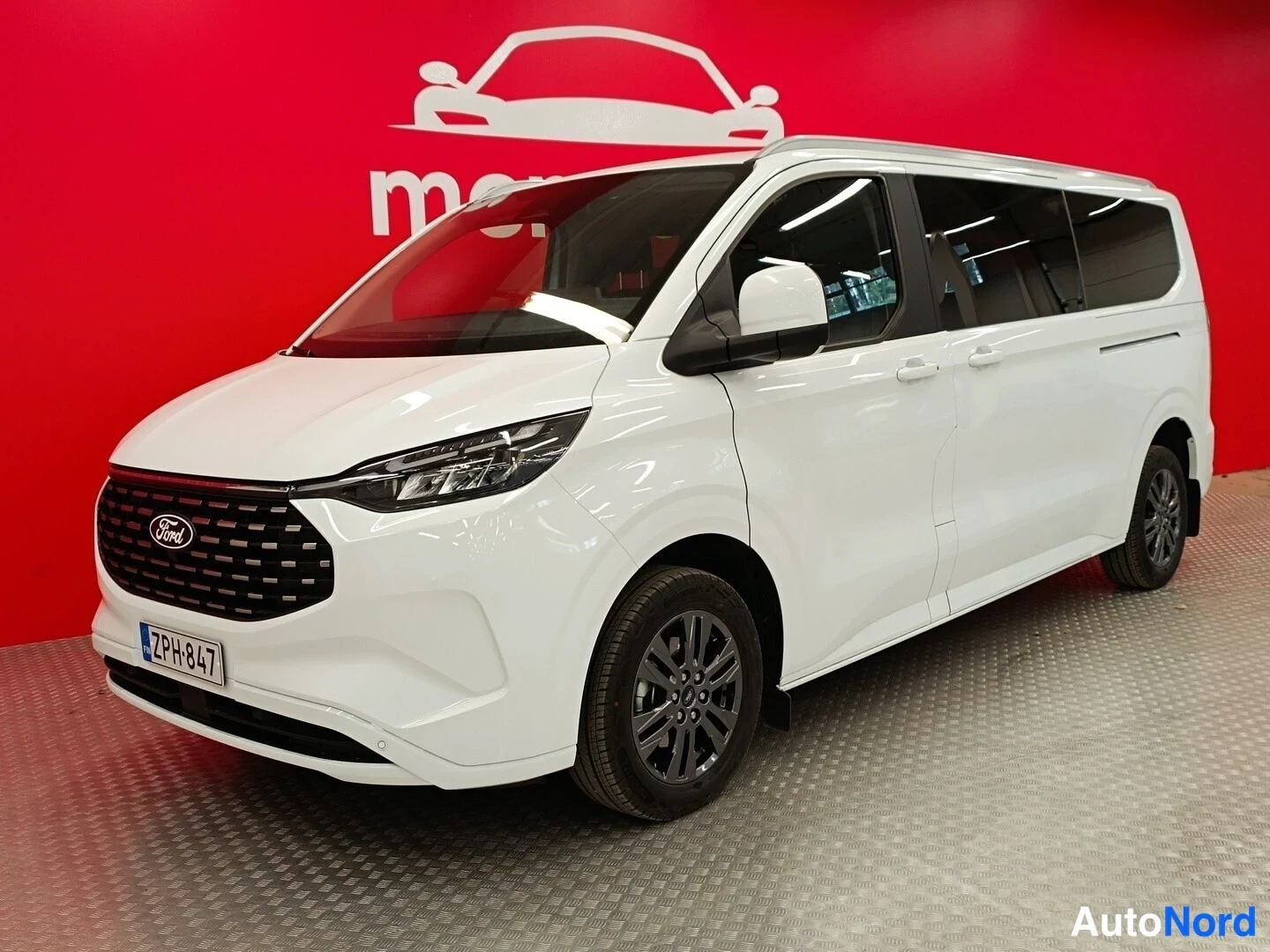 Ford Tourneo Custom 340 PHEV Titanium L2H1 2025
