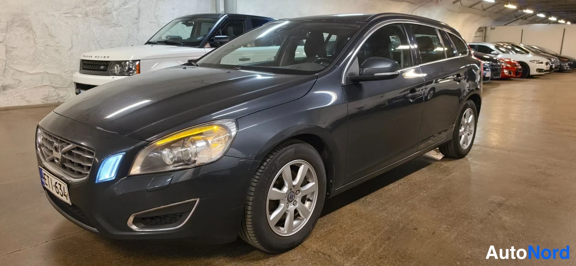 Volvo V60 1,6D DRIVe Momentum 2011