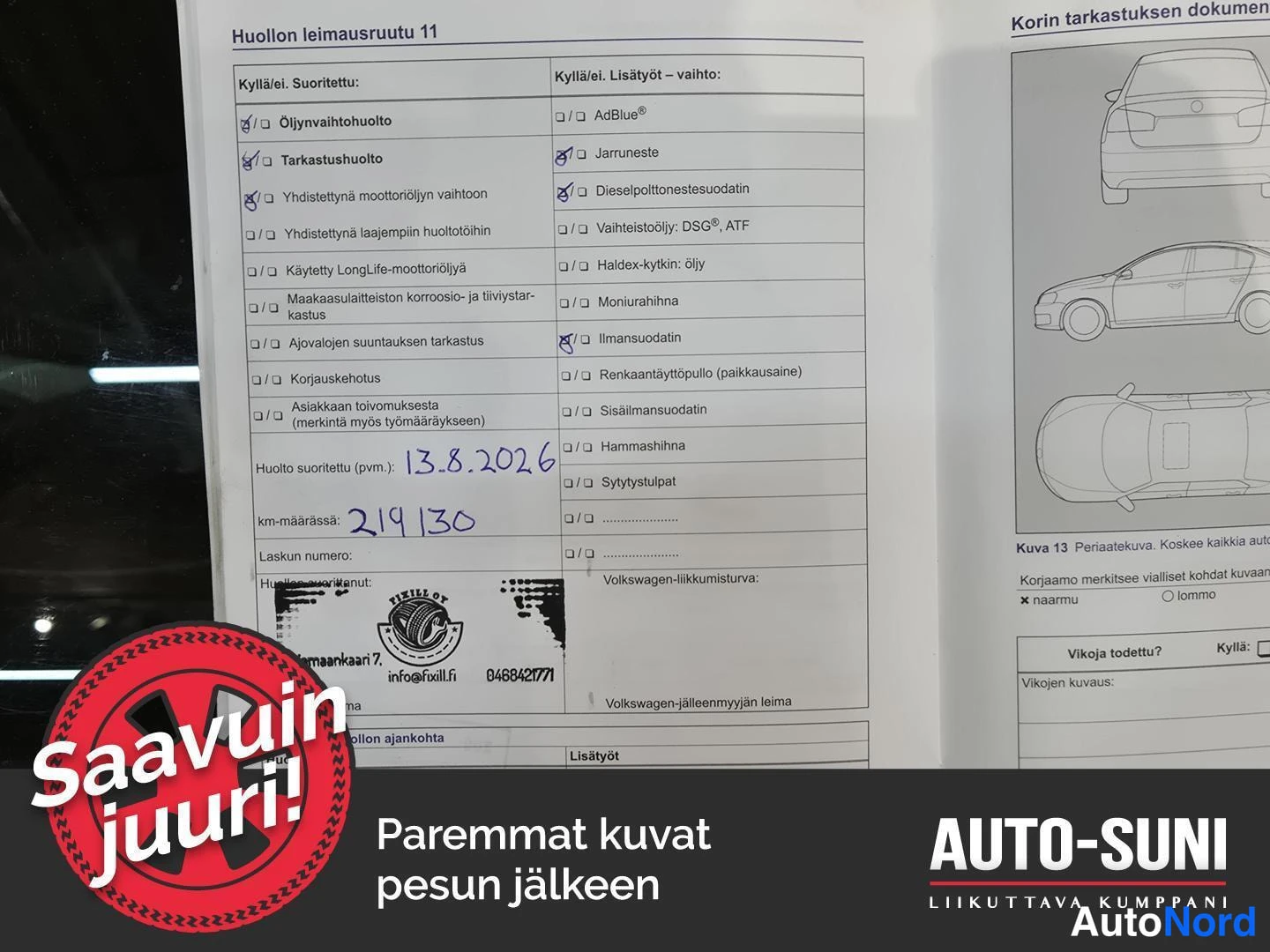 Yksityiskohta: Huollon leimausruutu -huolto-osiosta käsialalla merkitty huolto 13.8.2026 ja km-määrä 219 130.