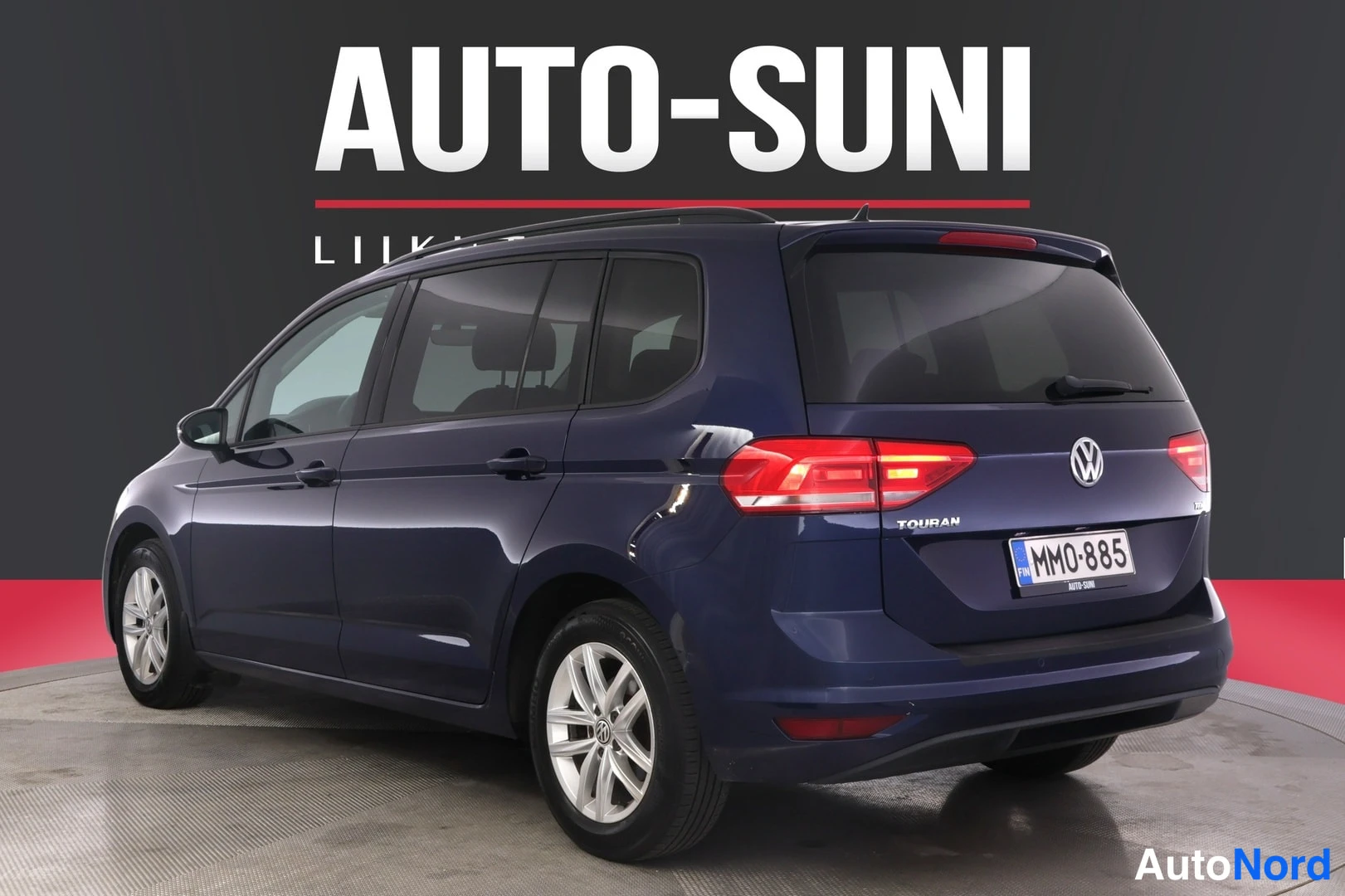 Sininen Volkswagen Touran 2017, takaviisto, kuva 6