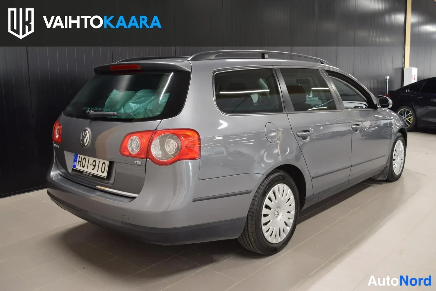 Harmaa Volkswagen Passat Variant 2007, takaviisto, kuva 7