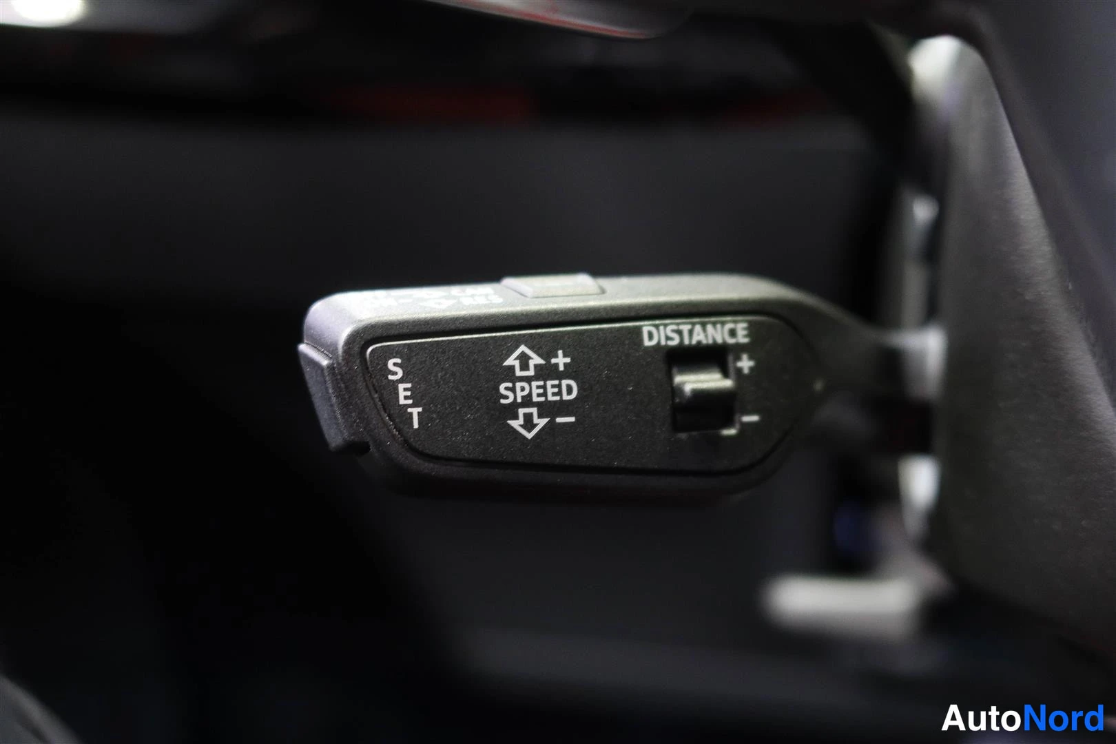 White Audi e-tron 2021, photo 28