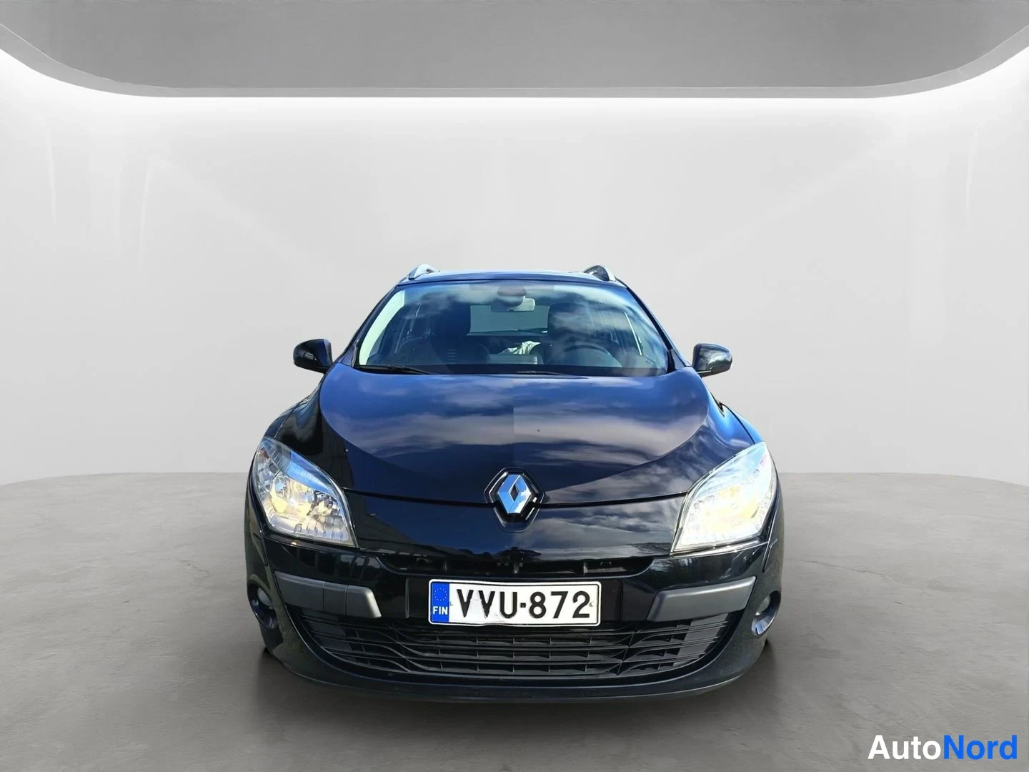 Musta Renault Megane 2012, edestä, kuva 12