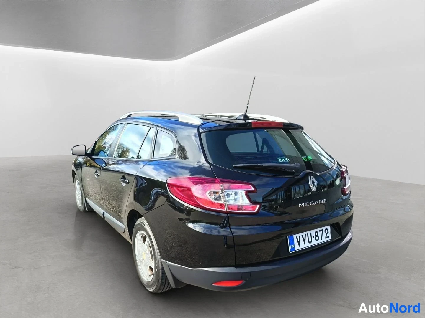 Musta Renault Megane 2012, takaviisto, kuva 18