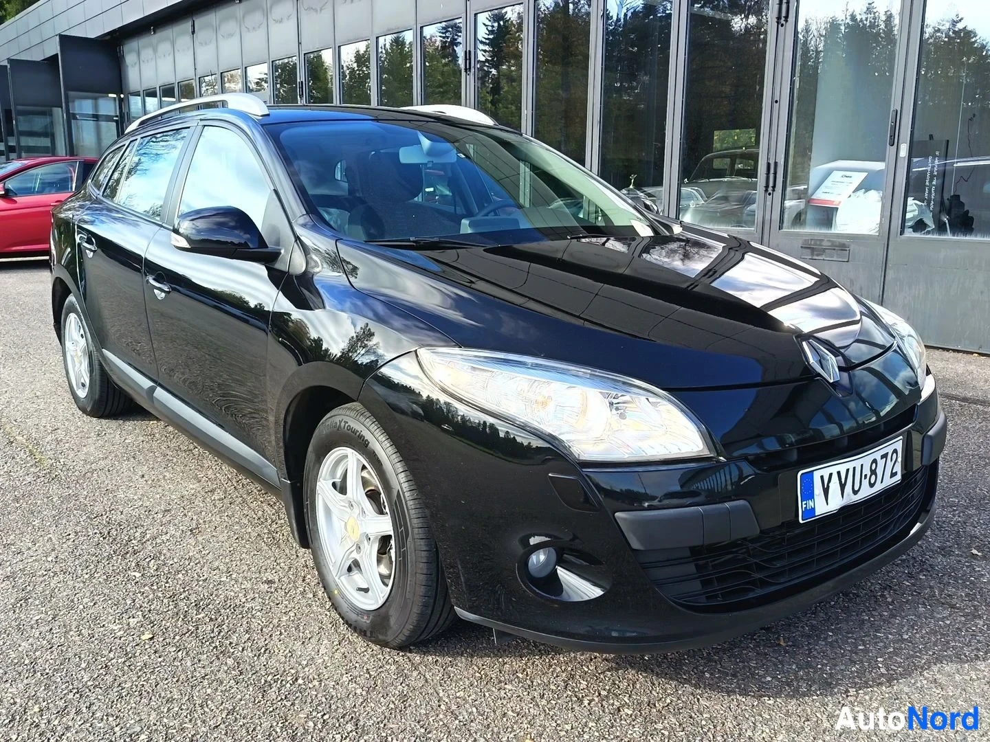 Musta Renault Megane 2012, etuviisto, keula oikealle, kuva 7