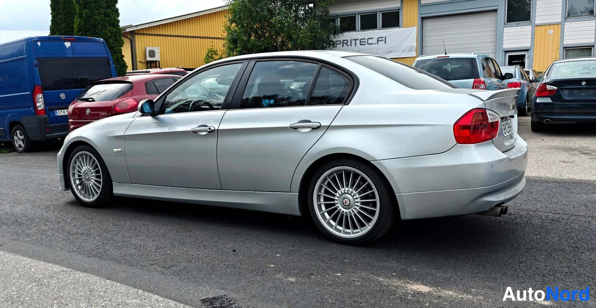 Hopea BMW 325i 2006, takaviisto, kuva 7