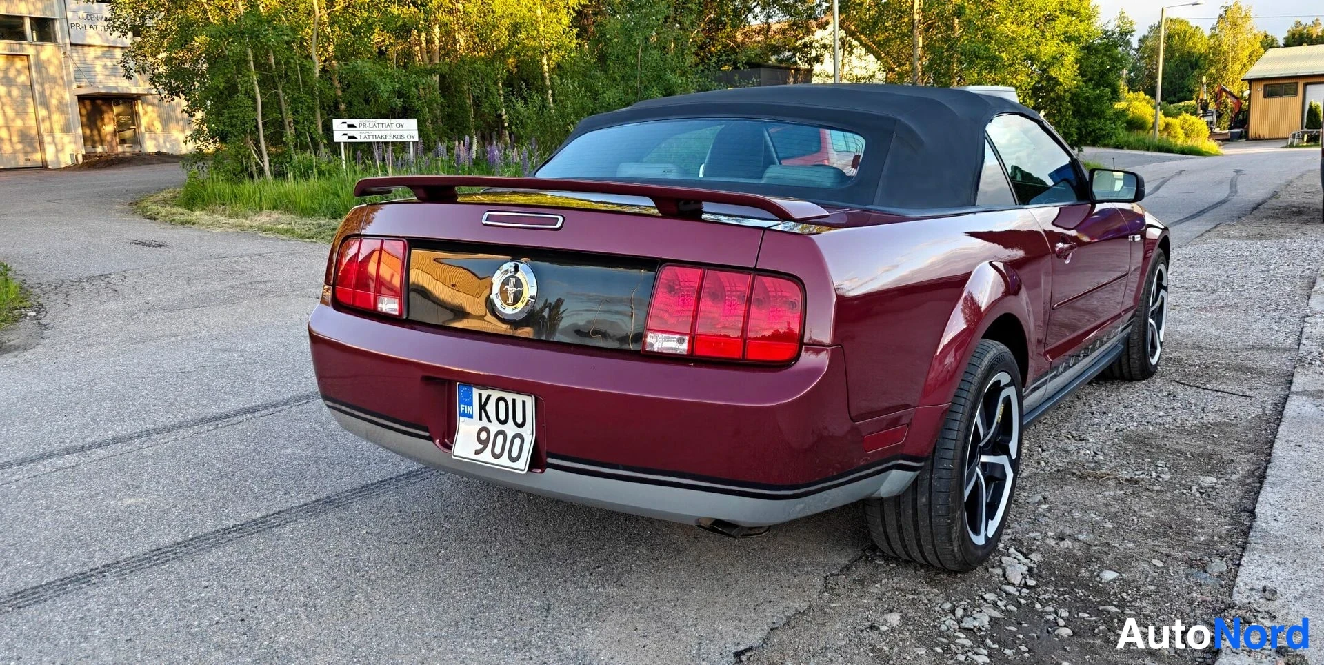 Hopea Ford Mustang 2005, takaviisto, kuva 9