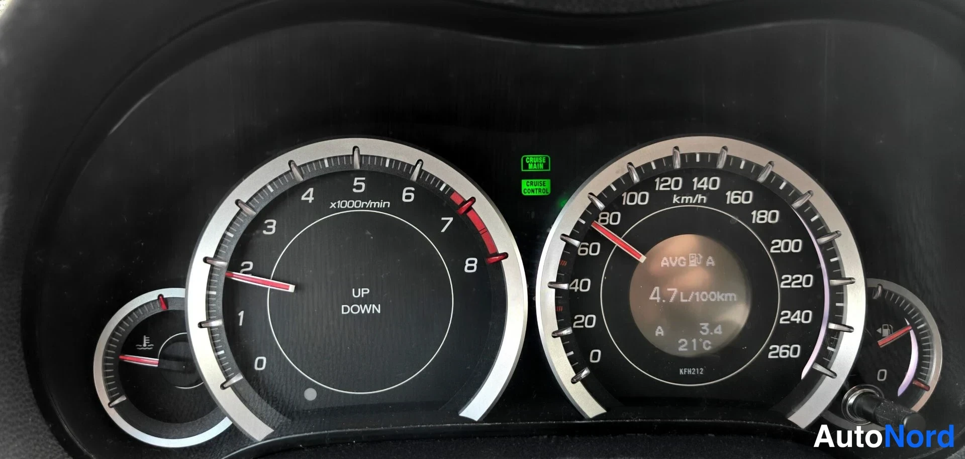 Musta Honda Accord Tourer 2009, kuva 18