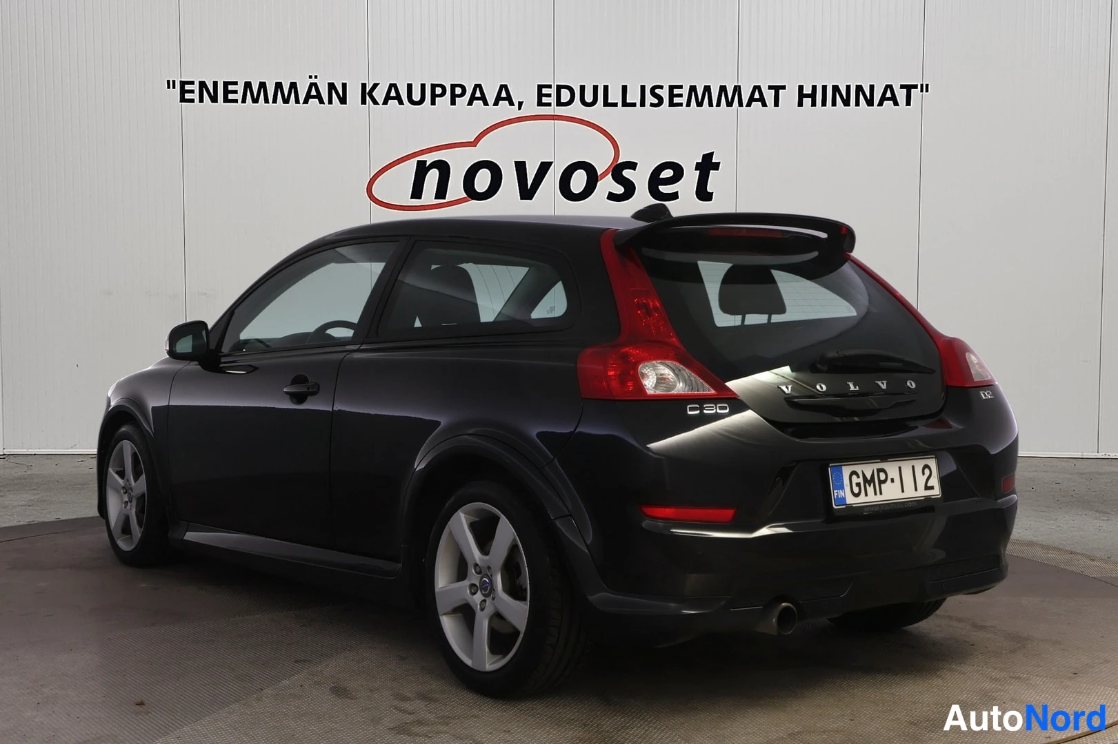 Musta Volvo C30 2012, takaviisto, kuva 8