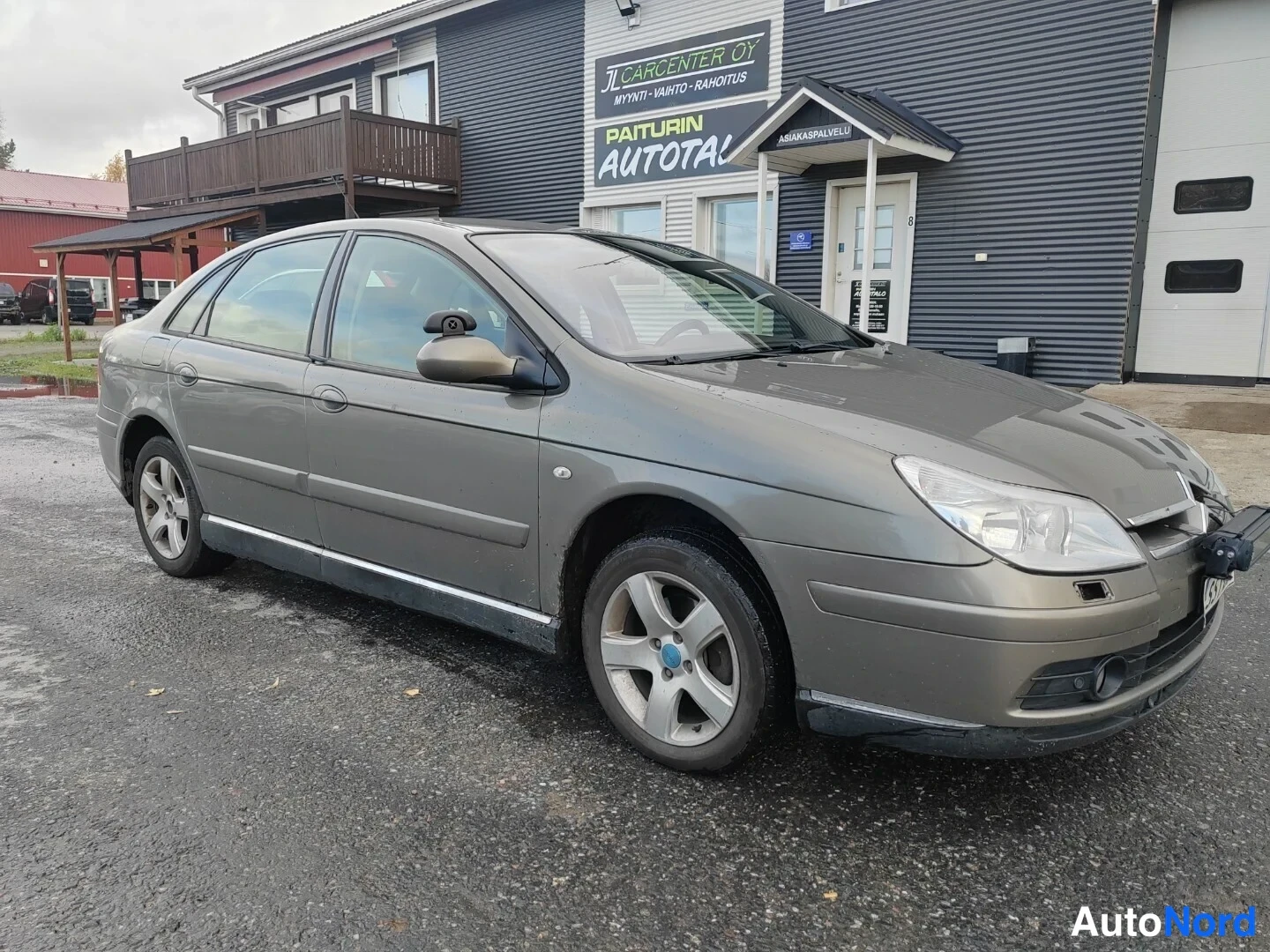 Beige Citroen C5 2007, etuviisto, keula oikealle, kuva 3
