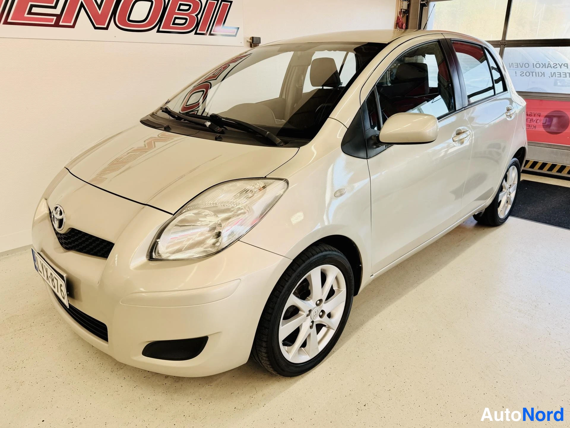 Toyota Yaris 2009
