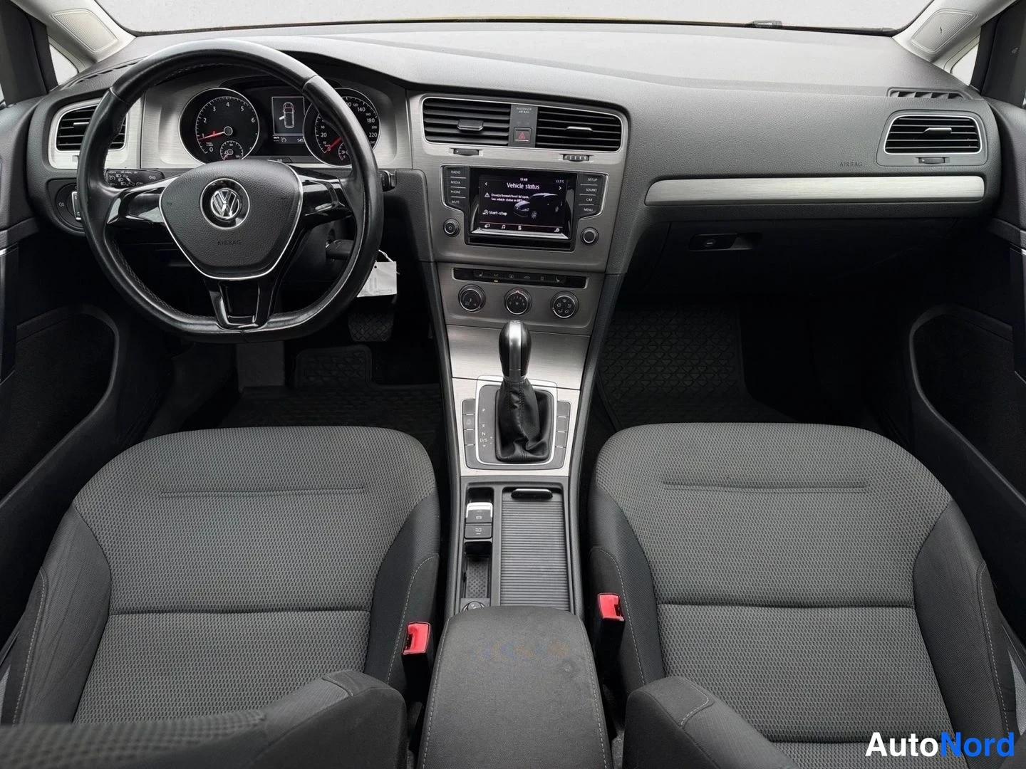 Musta Volkswagen Golf Variant 2014, kuva 10