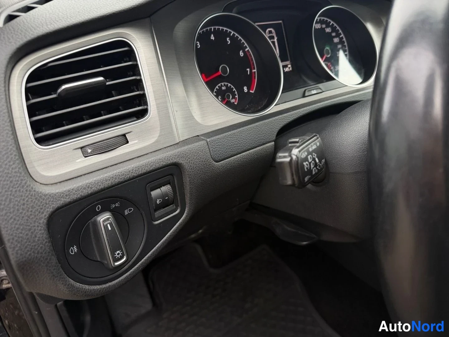 Musta Volkswagen Golf Variant 2014, kuva 15
