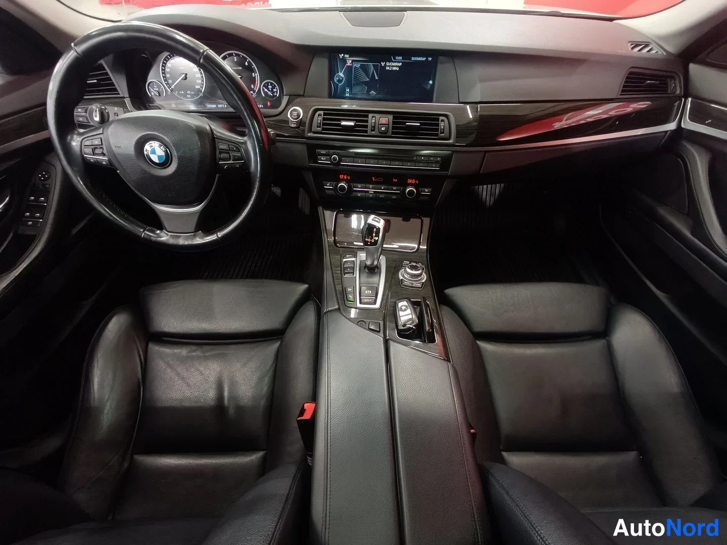 Grey BMW 525d xDrive 2013, cockpit, photo 7