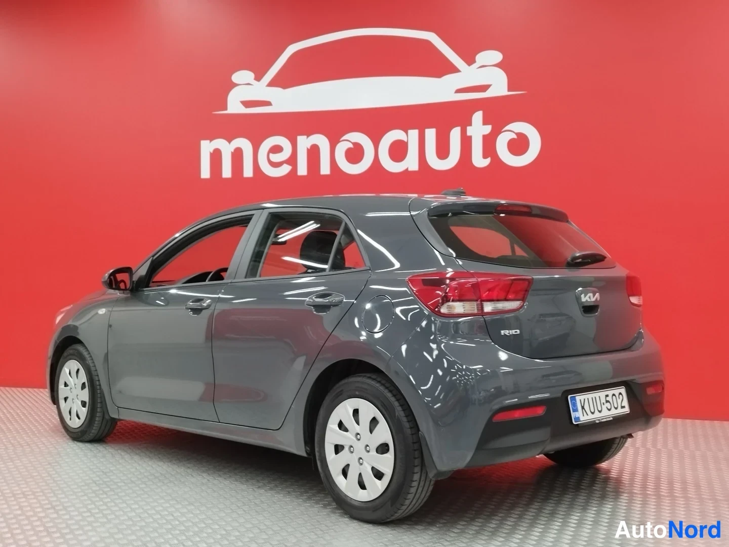 Harmaa Kia Rio 2023, takaviisto, kuva 6