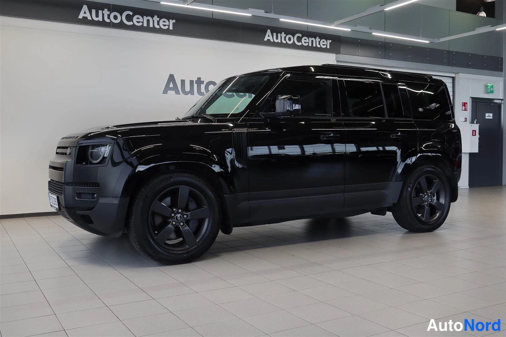 Land Rover Defender 110 P400e Plug-in Hybrid HSE 2022