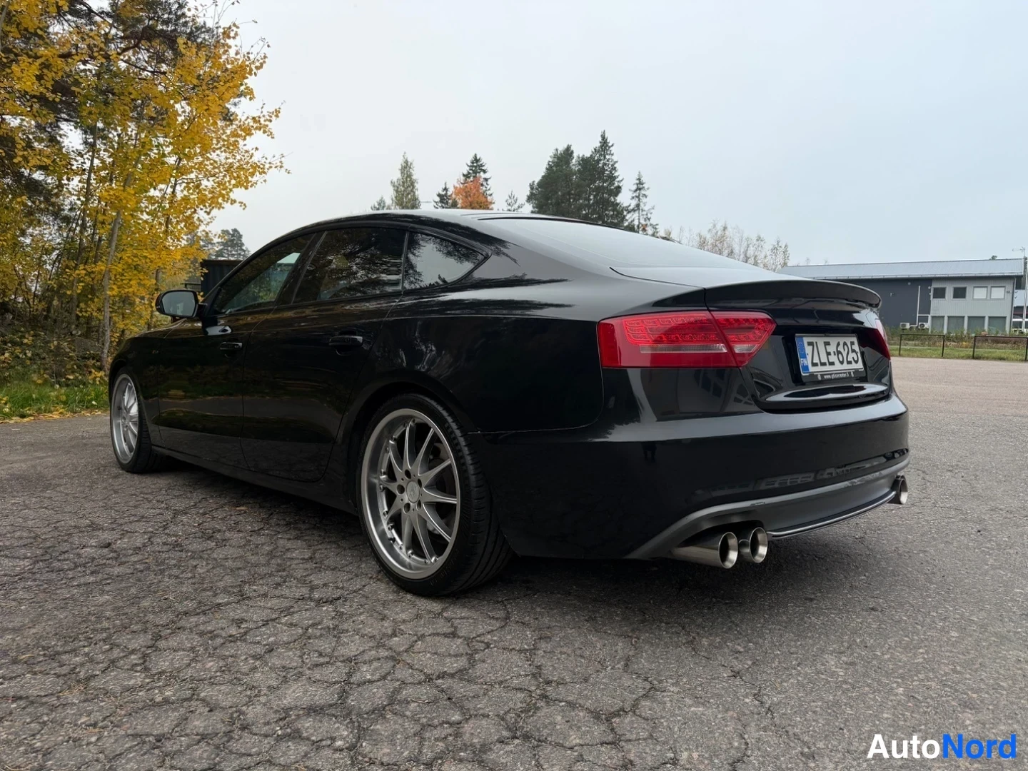 Musta Audi A5 Sportback 2011, takaviisto, kuva 9