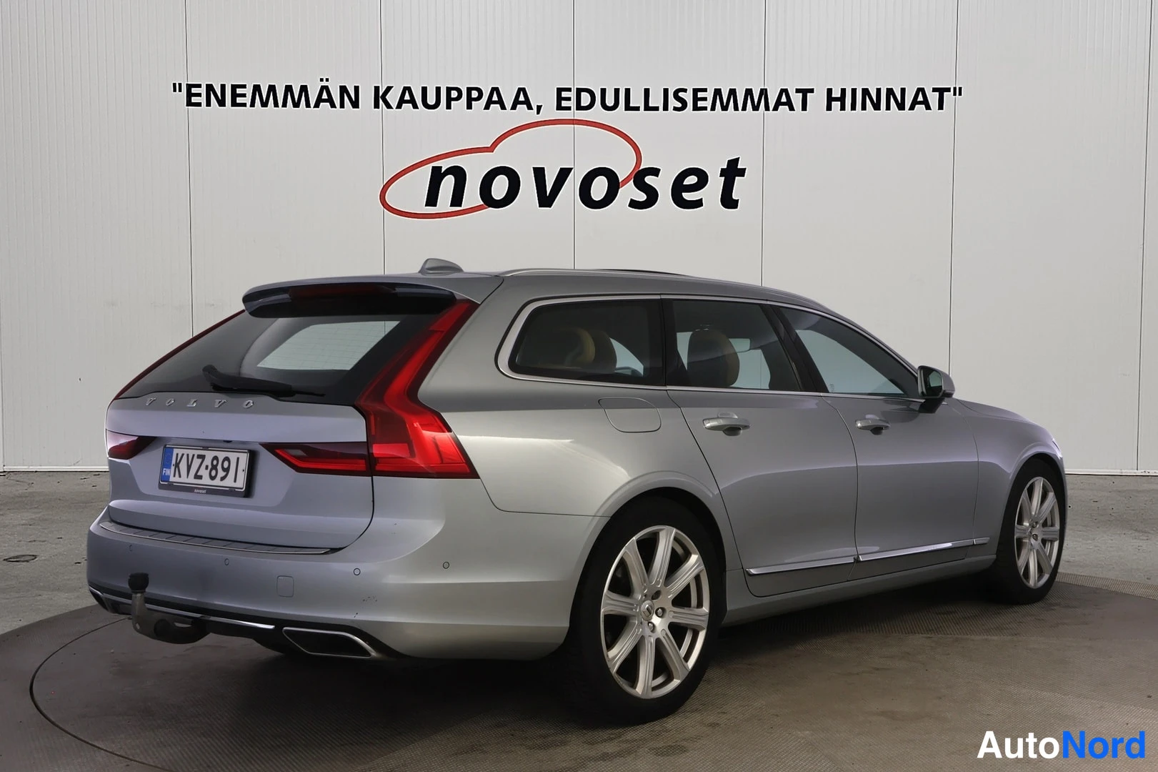 Hopea Volvo V90 2016, takaviisto, kuva 5
