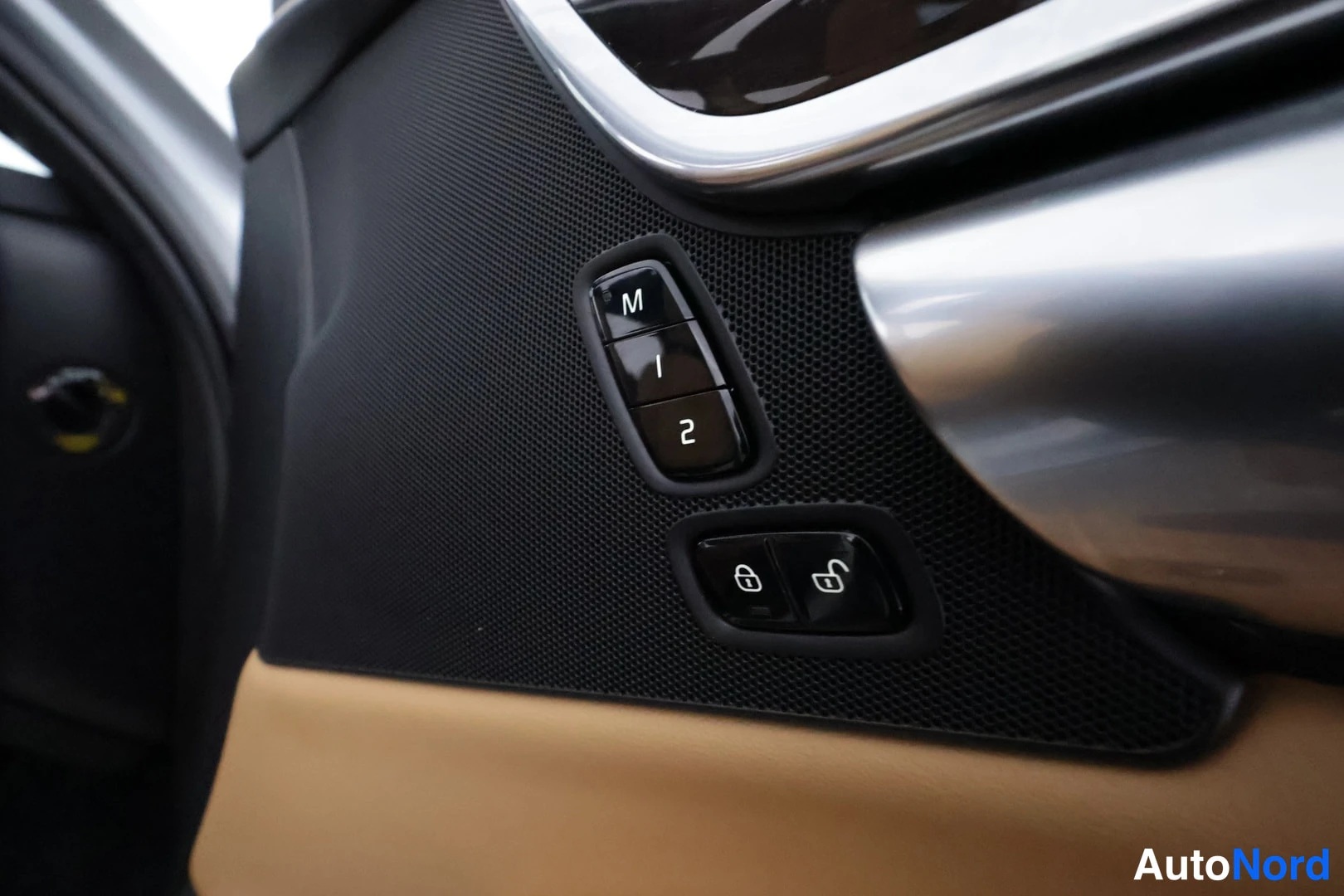 Hopea Volvo V90 2016, yksityiskohta, kuva 30