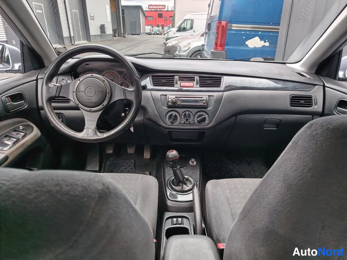 Hopea Mitsubishi Lancer 2004, kuva 9