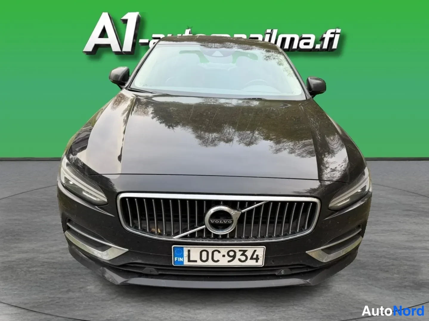Black Volvo S90 2017, front, photo 3