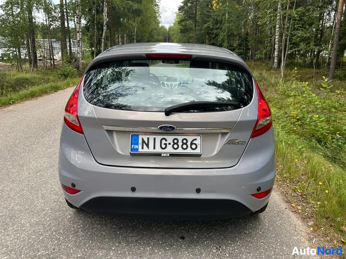 Grey Ford Fiesta 2011, rear, photo 11