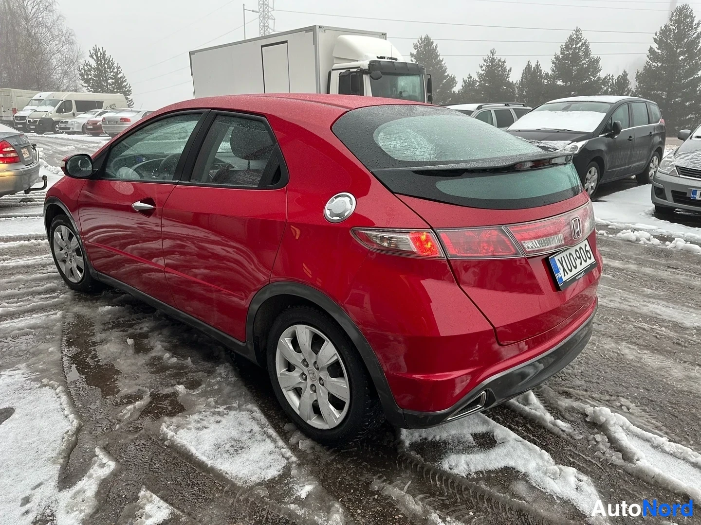 Red Honda Civic 2009, rear three-quarter, photo 7