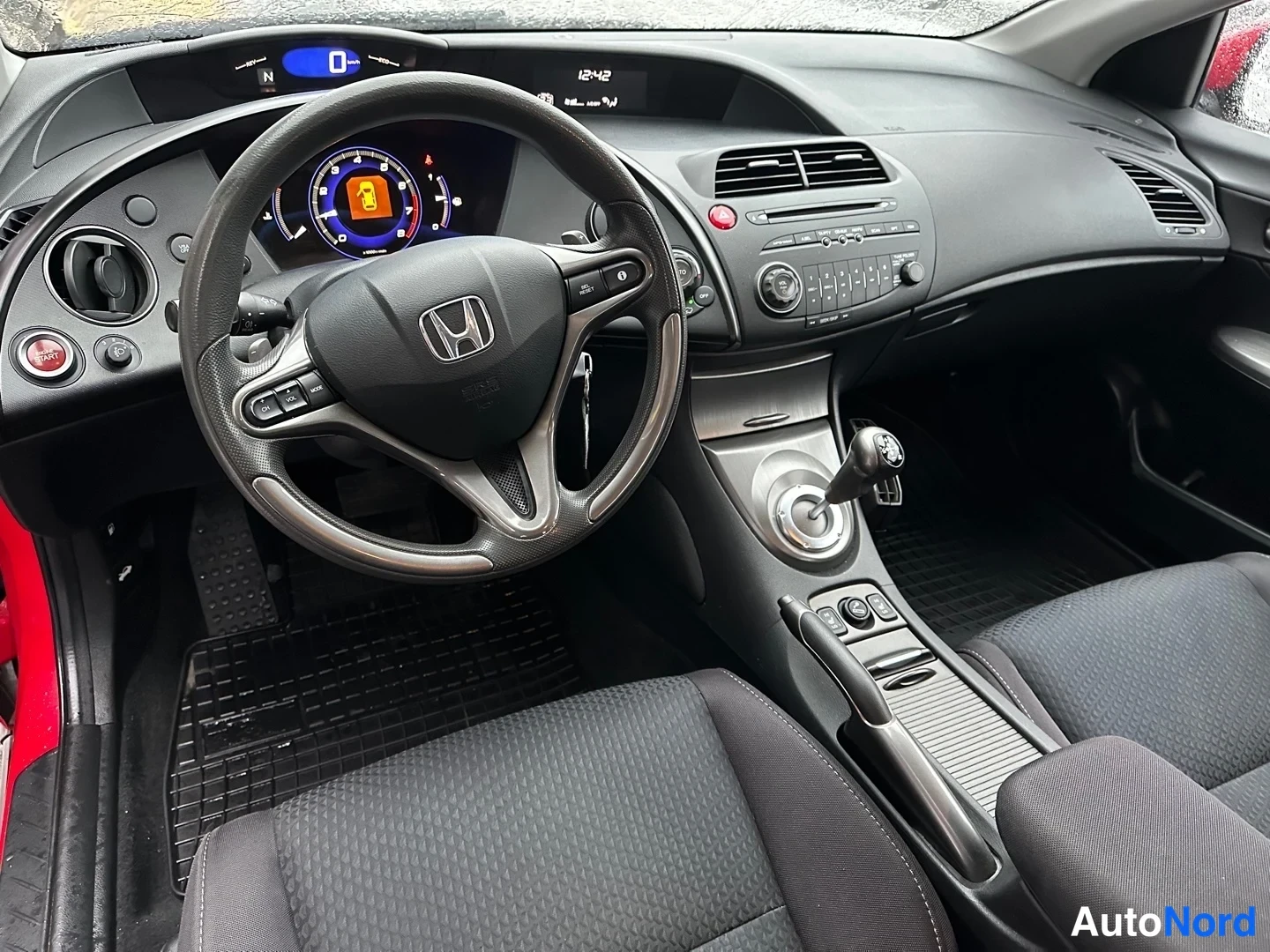 Red Honda Civic 2009, rear three-quarter, photo 8