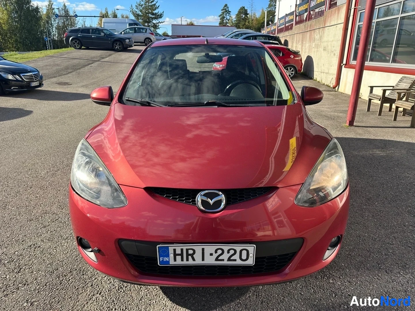 Red Mazda 2 2008, front, photo 4