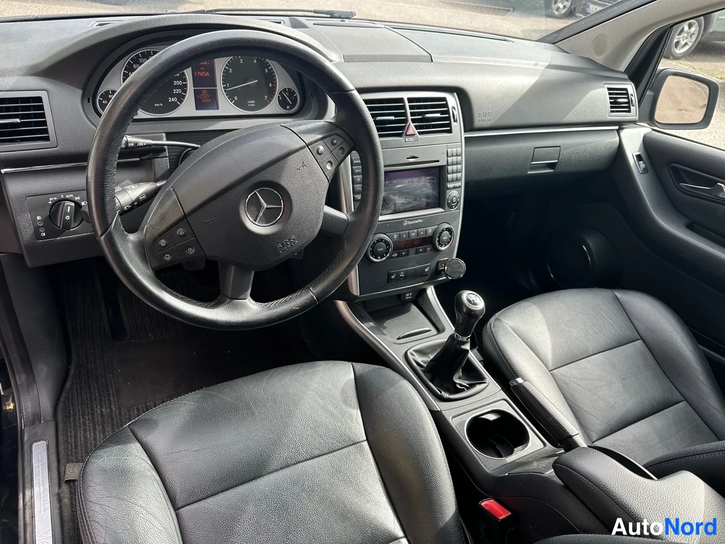 Black Mercedes-Benz B 170 2009, side, photo 10