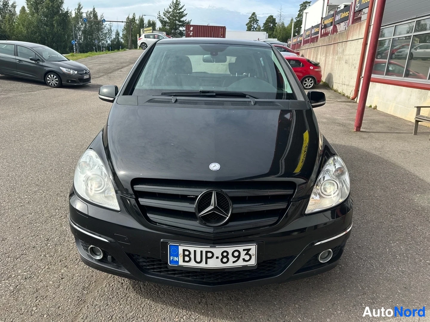 Black Mercedes-Benz B 170 2009, front, photo 7