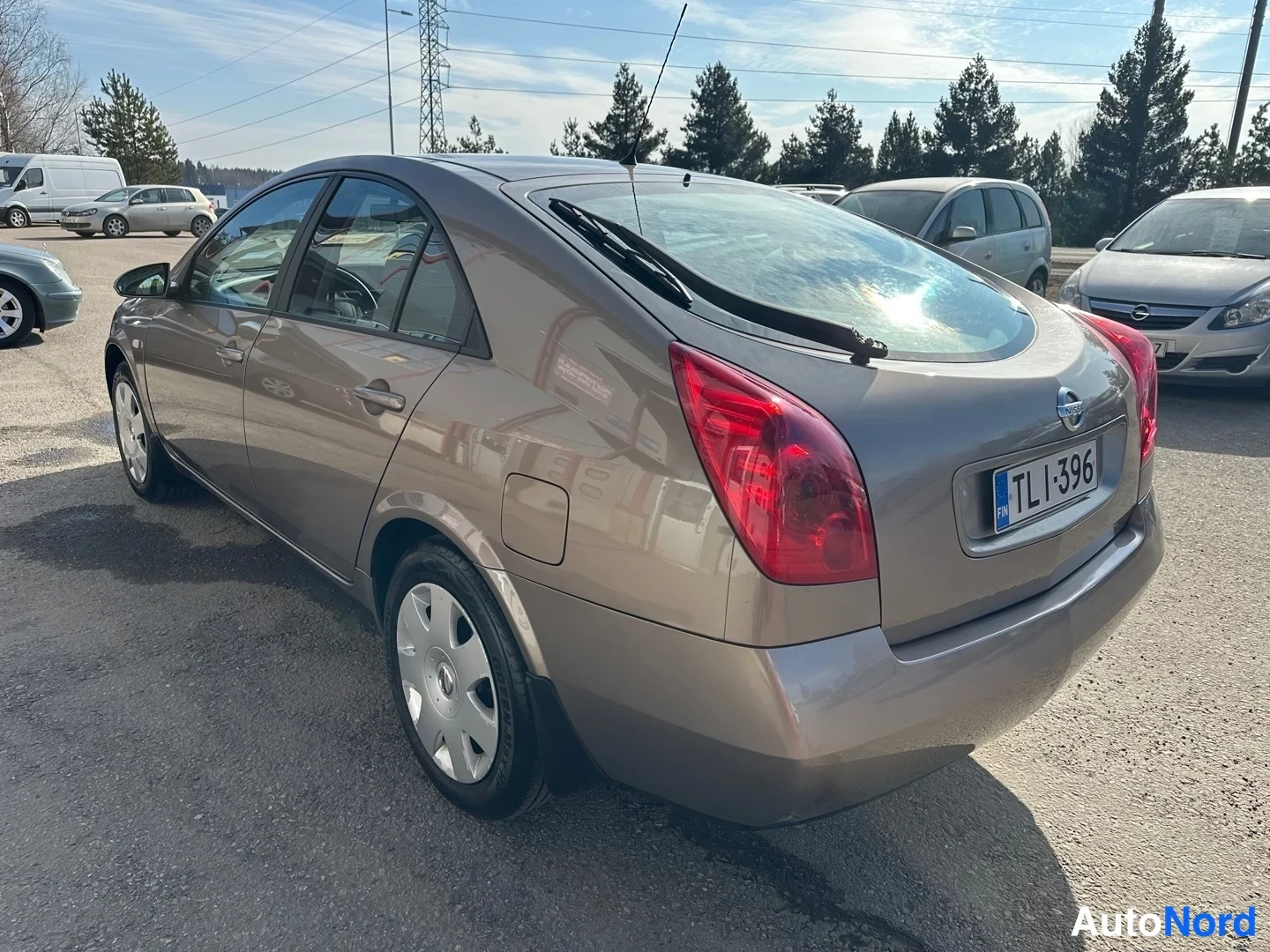 Beige Nissan Primera 2005, takaviisto, kuva 8