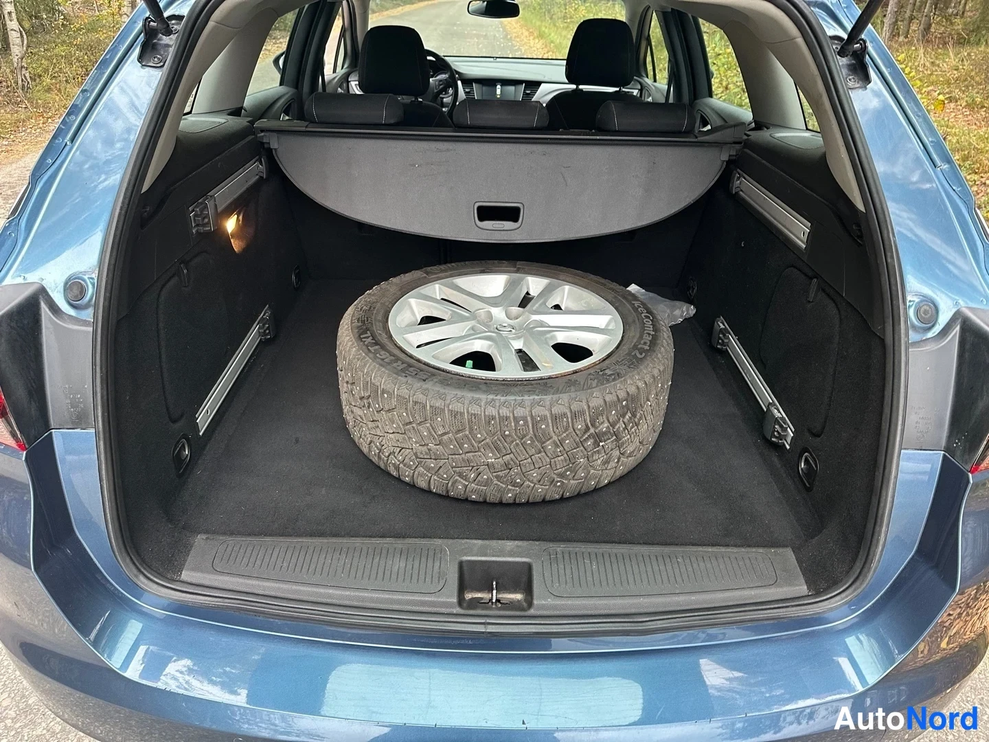 Blue Opel Astra 2016, rear, photo 14