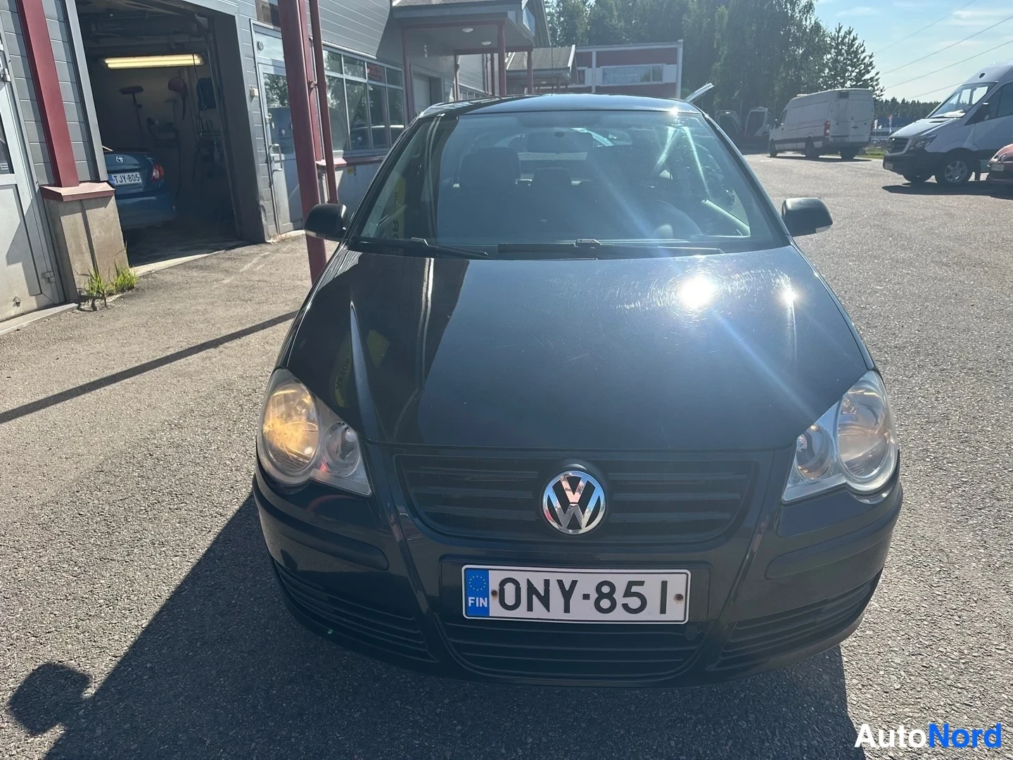 Black Volkswagen Polo 2007, front, photo 5
