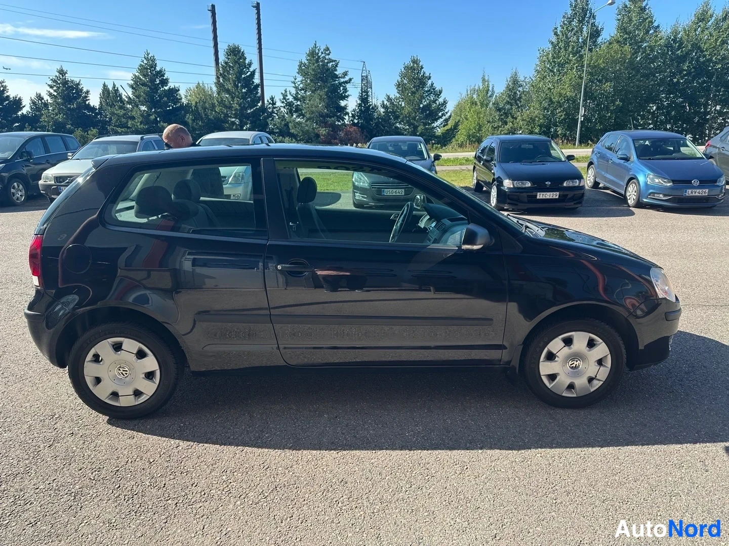 Black Volkswagen Polo 2007, side, photo 6
