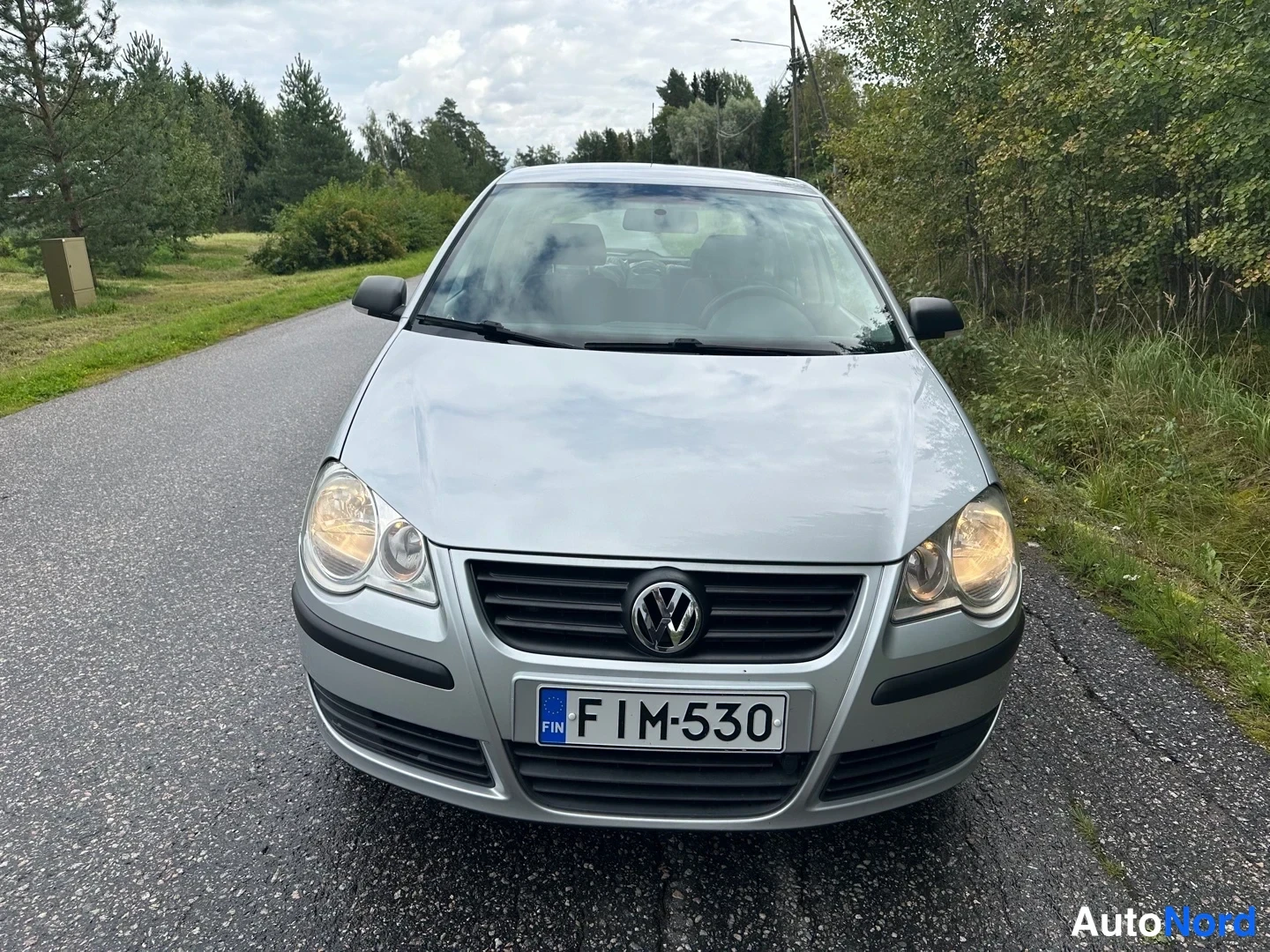 Silver Volkswagen Polo 2008, front, photo 5
