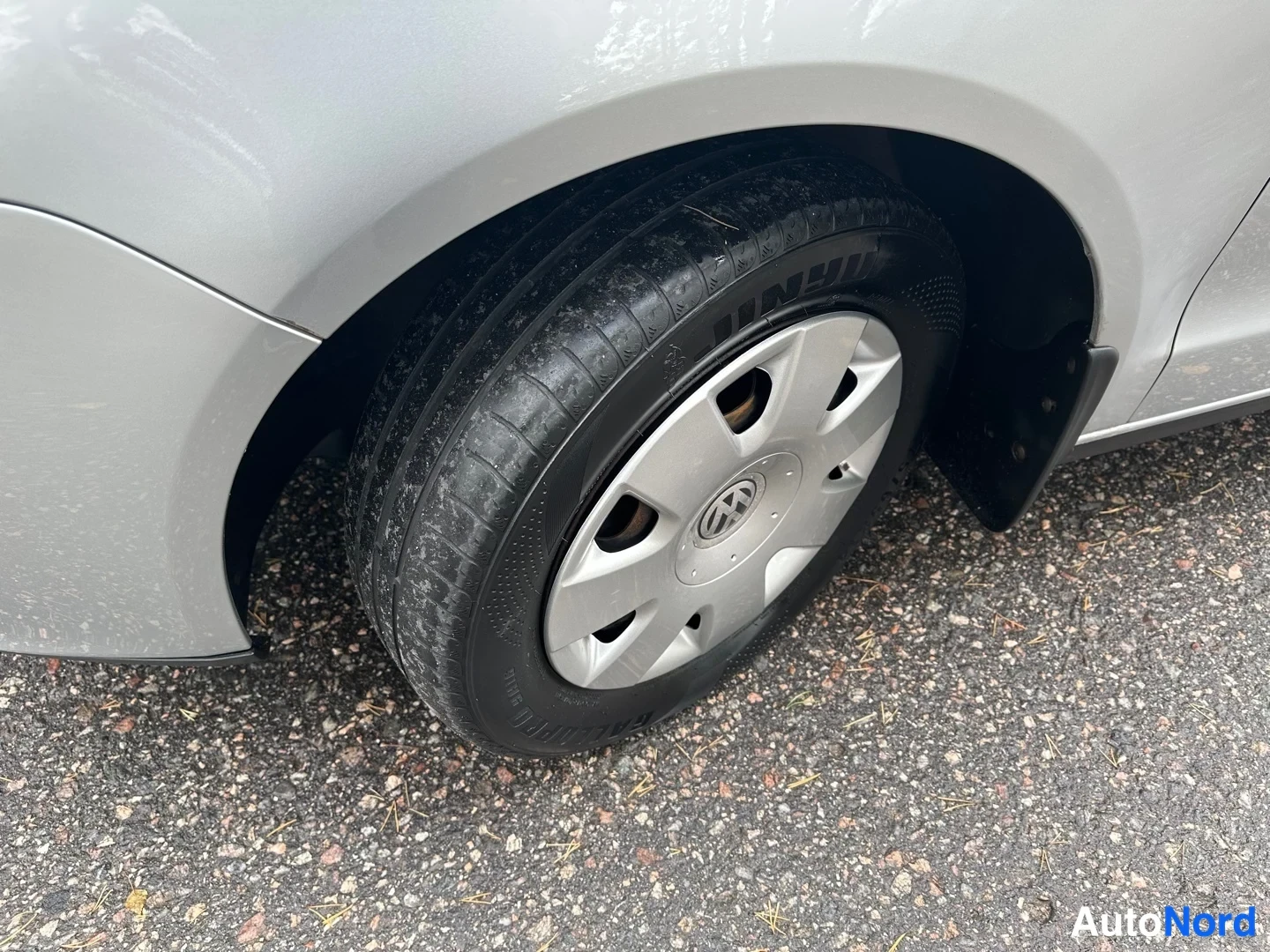 Silver Volkswagen Polo 2007, detail, photo 15