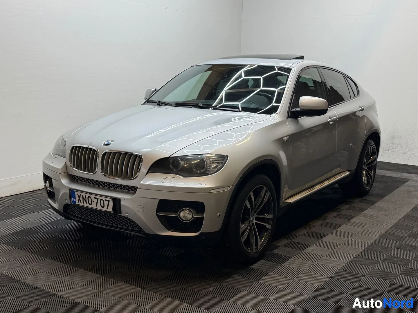 BMW X6 xDrive40d Sport package 2011