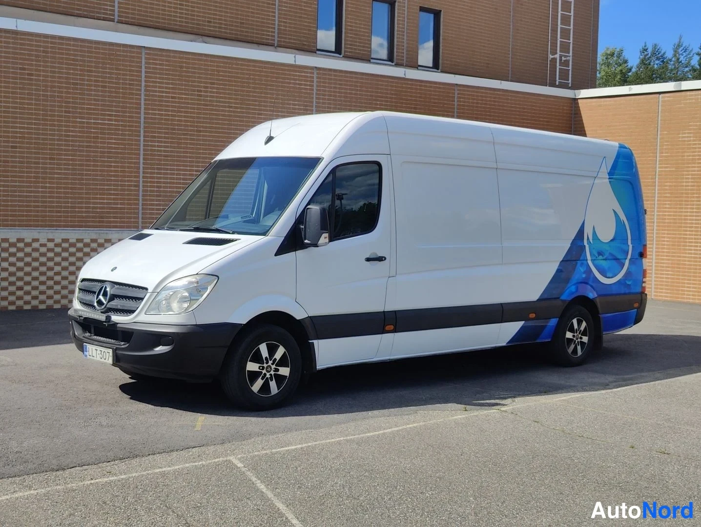 Mercedes-Benz Sprinter 2013