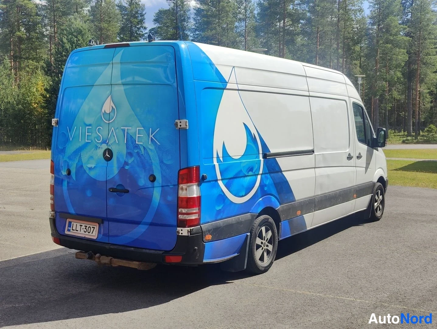 Valkoinen Mercedes-Benz Sprinter 2013, takaviisto, kuva 11